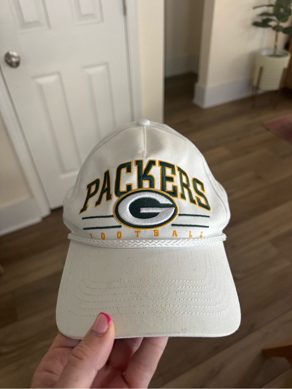 Green Bay Packers White Rope-Trim Baseball Cap
